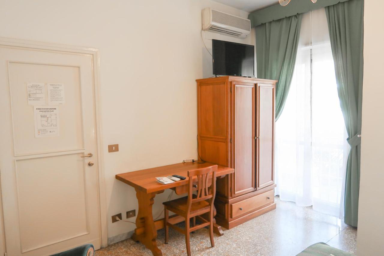 The Condottieri Rooms โรม ภายนอก รูปภาพ